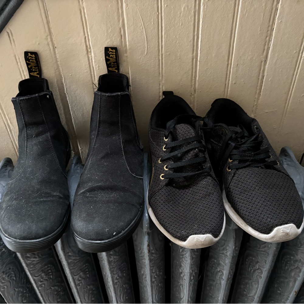 Black Women's Slip-On Chelsea Boots and Lace-Up Sneakers Duo